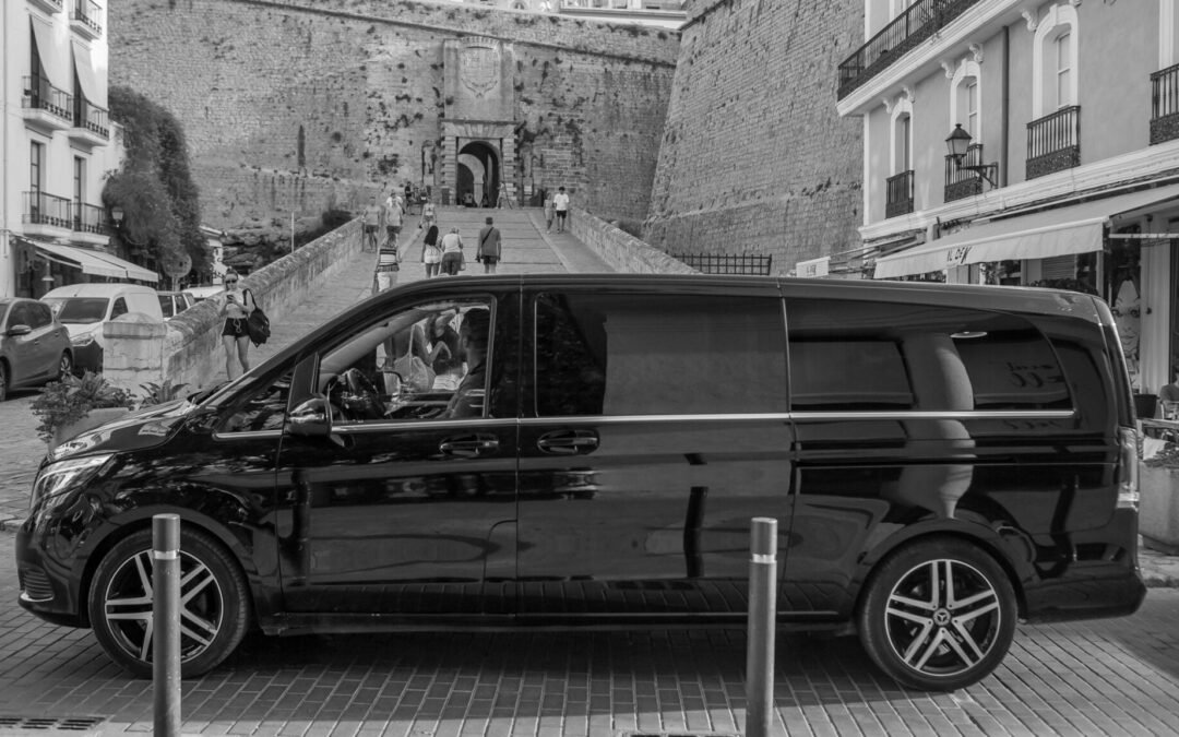 ¿Cómo elegir una empresa de transporte privado en Ibiza?