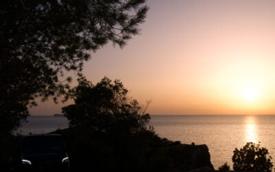 TRANSFER SERVICE TO AN UNFORGETTABLE SUNSET IN IBIZA